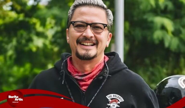 Ferry Maryadi Menangis Sesenggukan di Pernikahan El Rumi dan Syifa Hadju