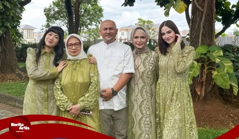 Isak Tangis Haru di Pengajian Syifa Hadju